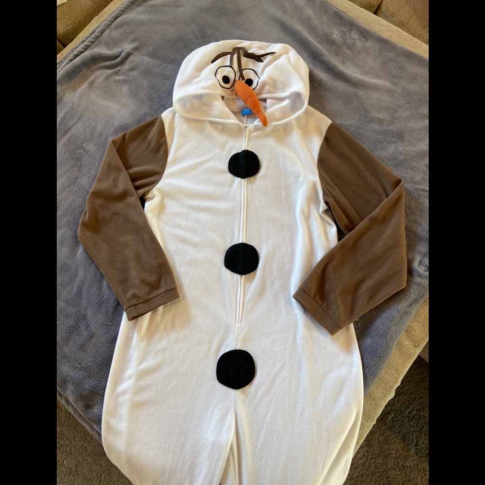 Olaf costume